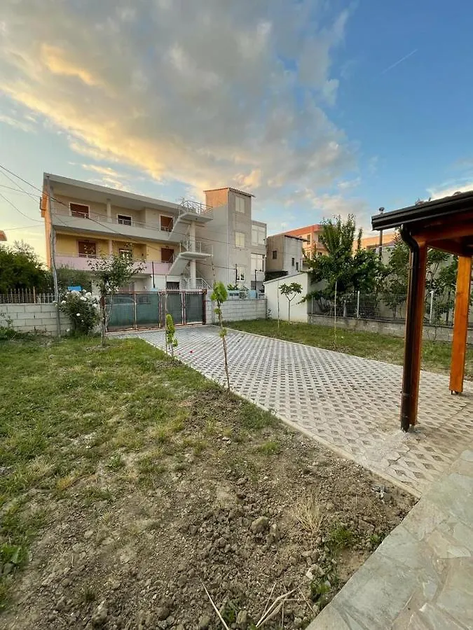 Cozy Wooden House Villa Durres Albania